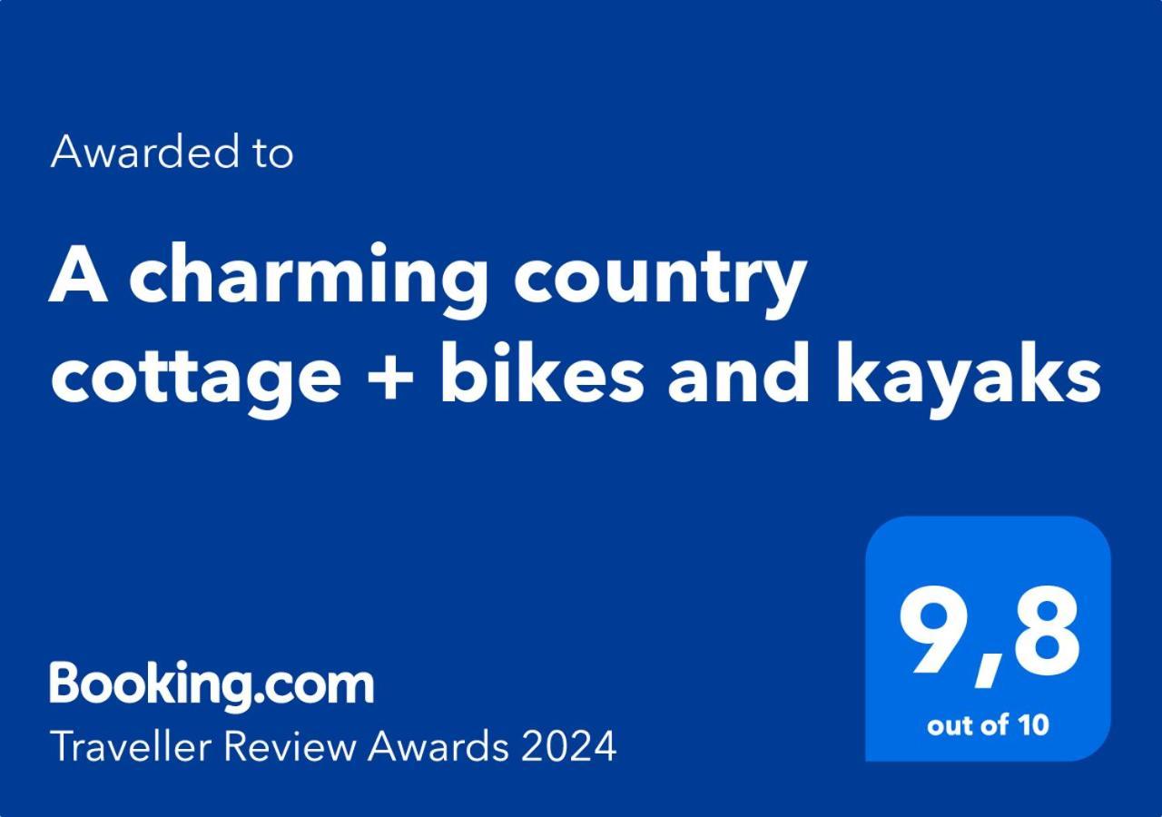 A Charming Country Cottage + Bikes And Kayaks ボーザ エクステリア 写真